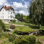 La Concorde Bed and Breakfast 4*